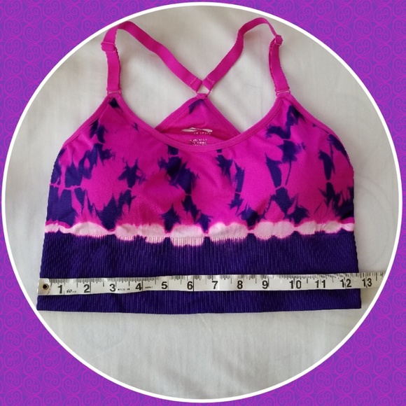 Sports/Active -Bra/Half Top - Picture 2 of 4